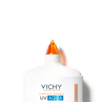 Vichy Capital Soleil UV Aqua hidratáló színezett fluid light SPF50