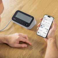OMRON M4 Connect AFib felkaros okos-vérnyomásmérő Bluetooth adatátvitellel