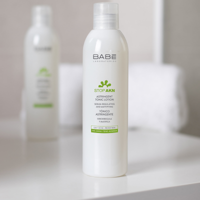 Babé Stop AKN pórusösszehúzó tonik (Astringent Tonic lotion)
