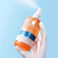 La Roche-Posay Anthelios UVair vitamin fényvédő permet SPF30
