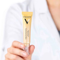 Vichy Neovadiol Contours szemkörnyék- és ajakápoló